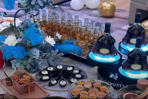 临汾夜场招聘,临汾KTV排名,可兼职上班毫无压力团队急聘